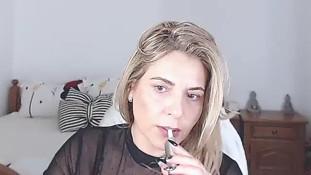 evamaria2024 online show from 3, 2, 2025