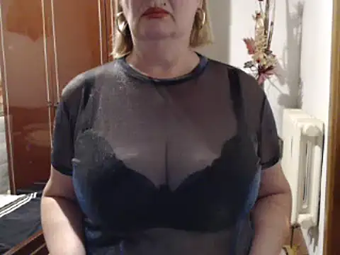 Secretfox online show from 17, 10, 2025