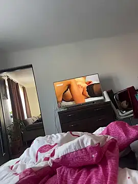 Aronn4 online show from 6, 11, 2025