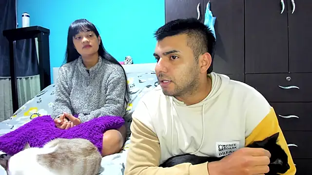 2ScarletandRyan8 online show from 5, 11, 2025