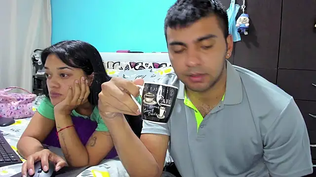 2ScarletandRyan8 online show from 4, 4, 2026