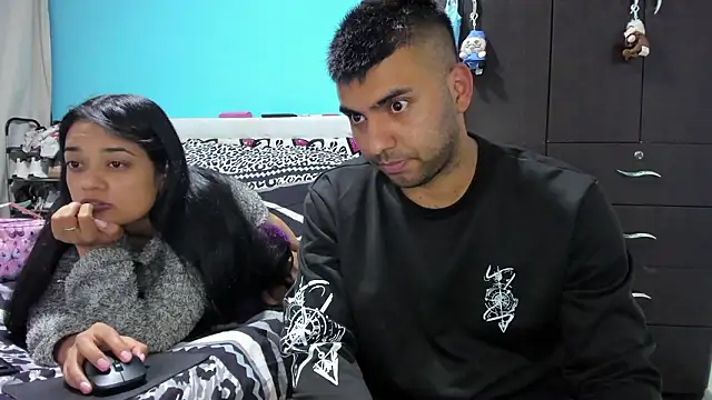 2ScarletandRyan8 online show from 12, 3, 2026