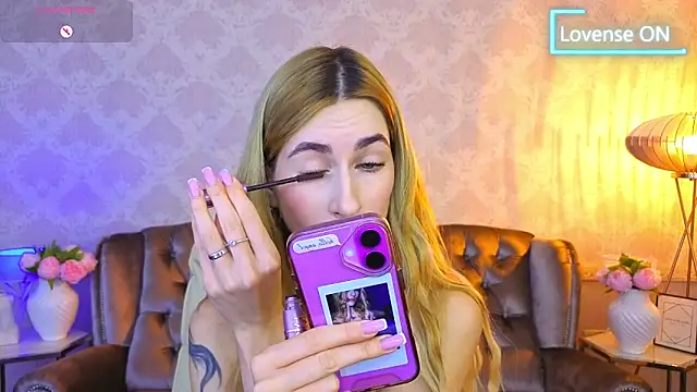 Sexy Lava online show from 5, 11, 2025