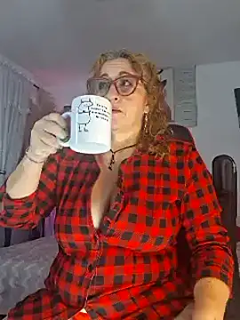 evelin hott online show from 9, 3, 2025