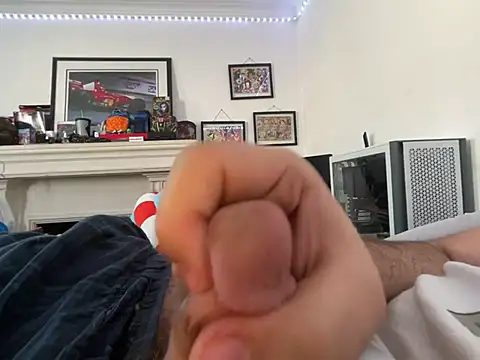 HardlyaBrigade online show from 8, 2, 2026