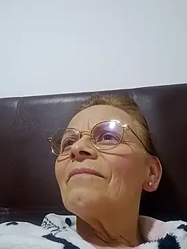 asleycavta online show from 2, 10, 2025