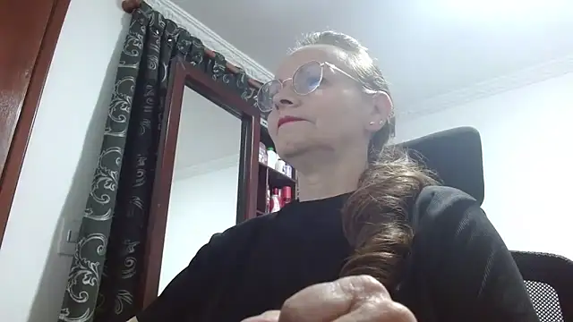 asleycavta online show from 4, 11, 2025