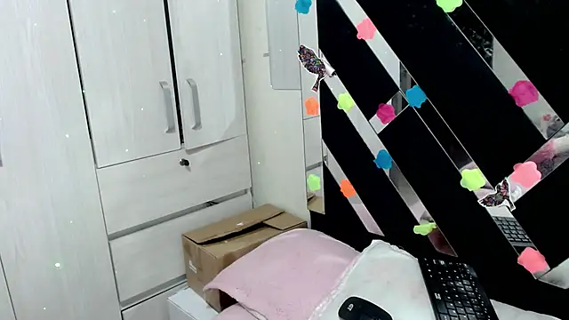 katery wok11 online show from 26, 9, 2025