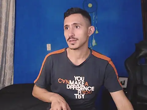 HomeAloneK online show from 4, 11, 2025