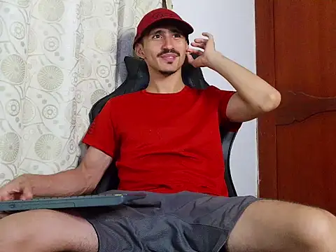 HomeAloneK online show from 30, 4, 2026