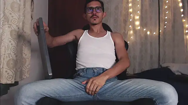 HomeAloneK online show from 29, 9, 2025