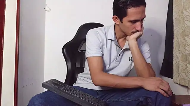 HomeAloneK online show from 9, 2, 2026