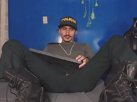 HomeAloneK online show from 24, 10, 2025