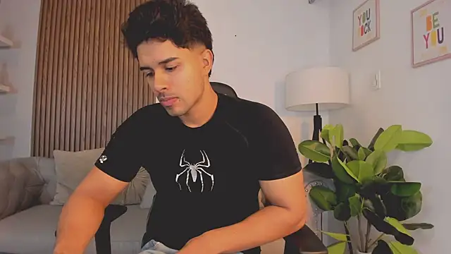 liam collins21 online show from 7, 10, 2025