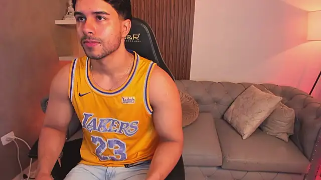 liam collins21 online show from 16, 2, 2026