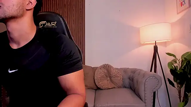 liam collins21 online show from 5, 6, 2026