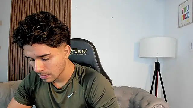 liam collins21 online show from 10, 10, 2025