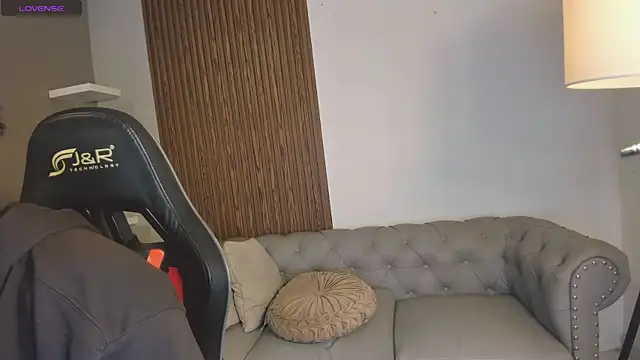 liam collins21 online show from 14, 4, 2026