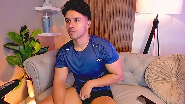 liam collins21 online show from 3, 12, 2025