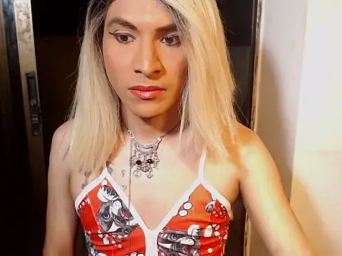 HugeDanex online show from 15, 11, 2025