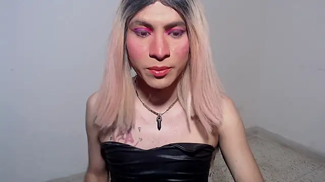 HugeDanex online show from 25, 11, 2025