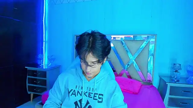 alex 477 online show from 2, 2, 2026