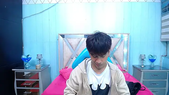 alex 477 online show from 23, 9, 2025