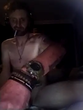 Nawtyslaveteen online show from 17, 12, 2025