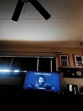 Nawtyslaveteen online show from 11, 4, 2026