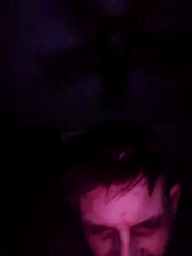 Nawtyslaveteen online show from 6, 4, 2026