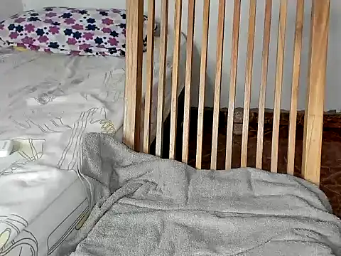 Jade Dorthini online show from 23, 3, 2025