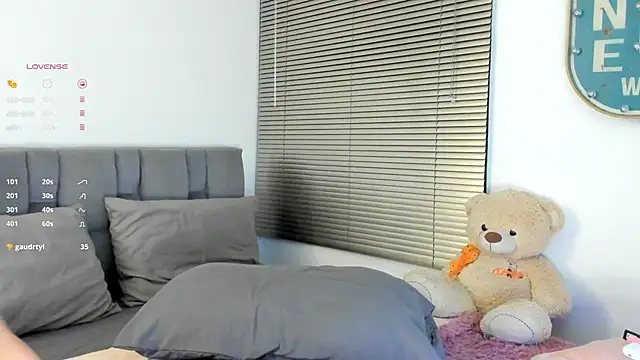 Gigi-bom online show from 22, 10, 2025