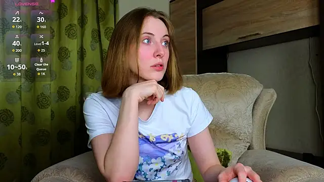 Snapshot of Cowell_Adelina chatting on 26, 6, 2026 Cowell Adelina online show from 26, 6, 2026