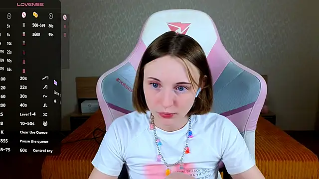 Snapshot of Cowell_Adelina chatting on 16, 2, 2026 Cowell Adelina online show from 16, 2, 2026