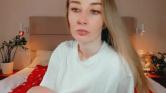 Maiami000 online show from 12, 1, 2026