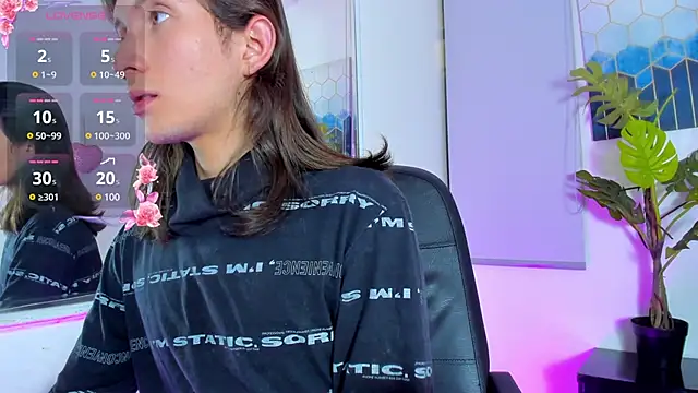 Feniix   online show from 9, 3, 2025