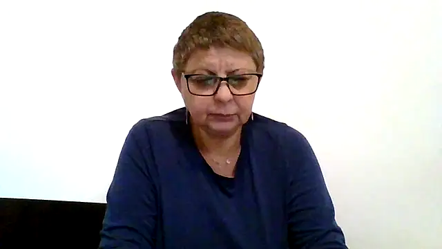 roseblak42 online show from 9, 10, 2025