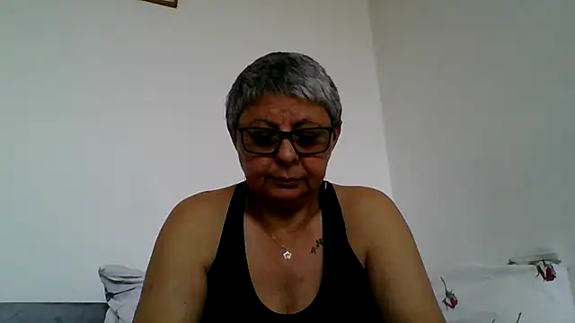 roseblak42 online show from 25, 5, 2026