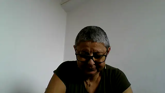 roseblak42 online show from 25, 11, 2025