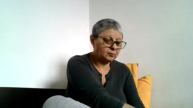 roseblak42 online show from 19, 12, 2025