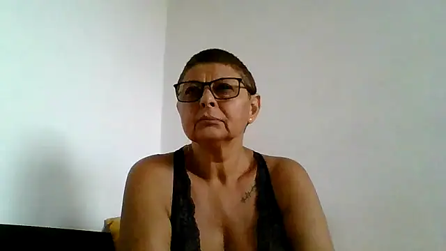 roseblak42 online show from 20, 9, 2025