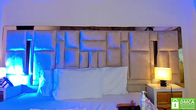 Miss Abigail  online show from 28, 2, 2026