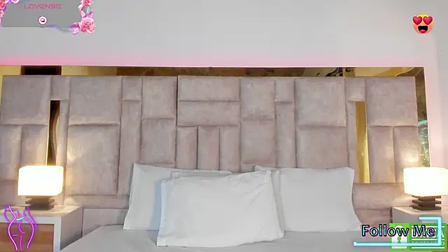 Miss Abigail  online show from 13, 3, 2025