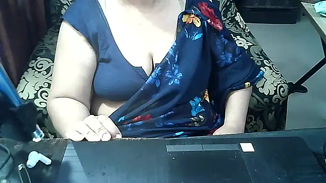 Punambhabisexy online show from 25, 5, 2026