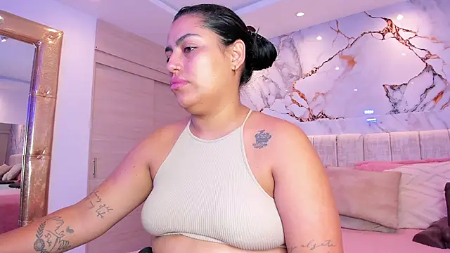 kiana cream online show from 4, 12, 2025