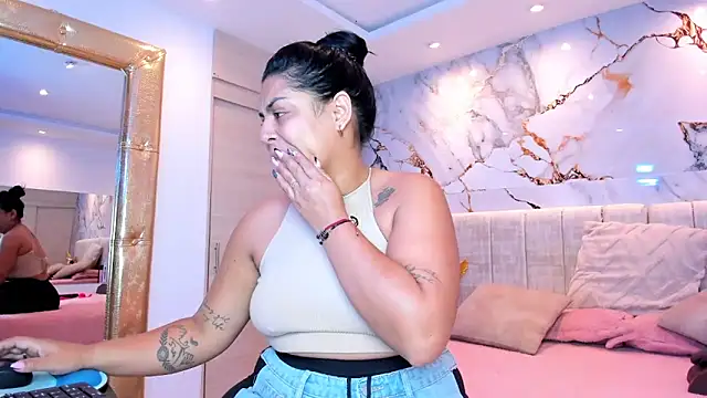 kiana cream online show from 16, 3, 2026