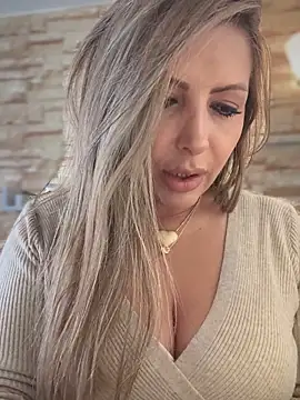  Abril-Office1 online show from 6, 10, 2025