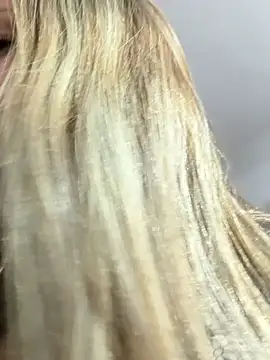  Abril-Office1 online show from 9, 4, 2026