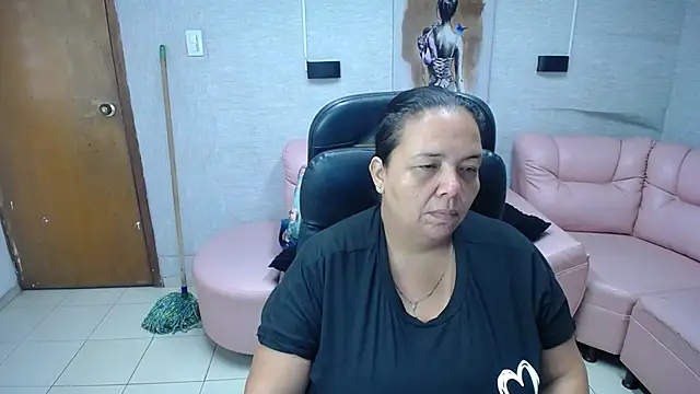 Penelope Nipples  online show from 25, 11, 2025