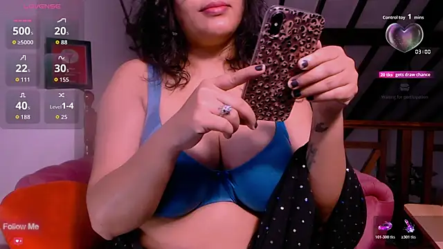 Snapshot of Ruvi_Queen chatting on 31, 10, 2025 Ruvi Queen online show from 31, 10, 2025